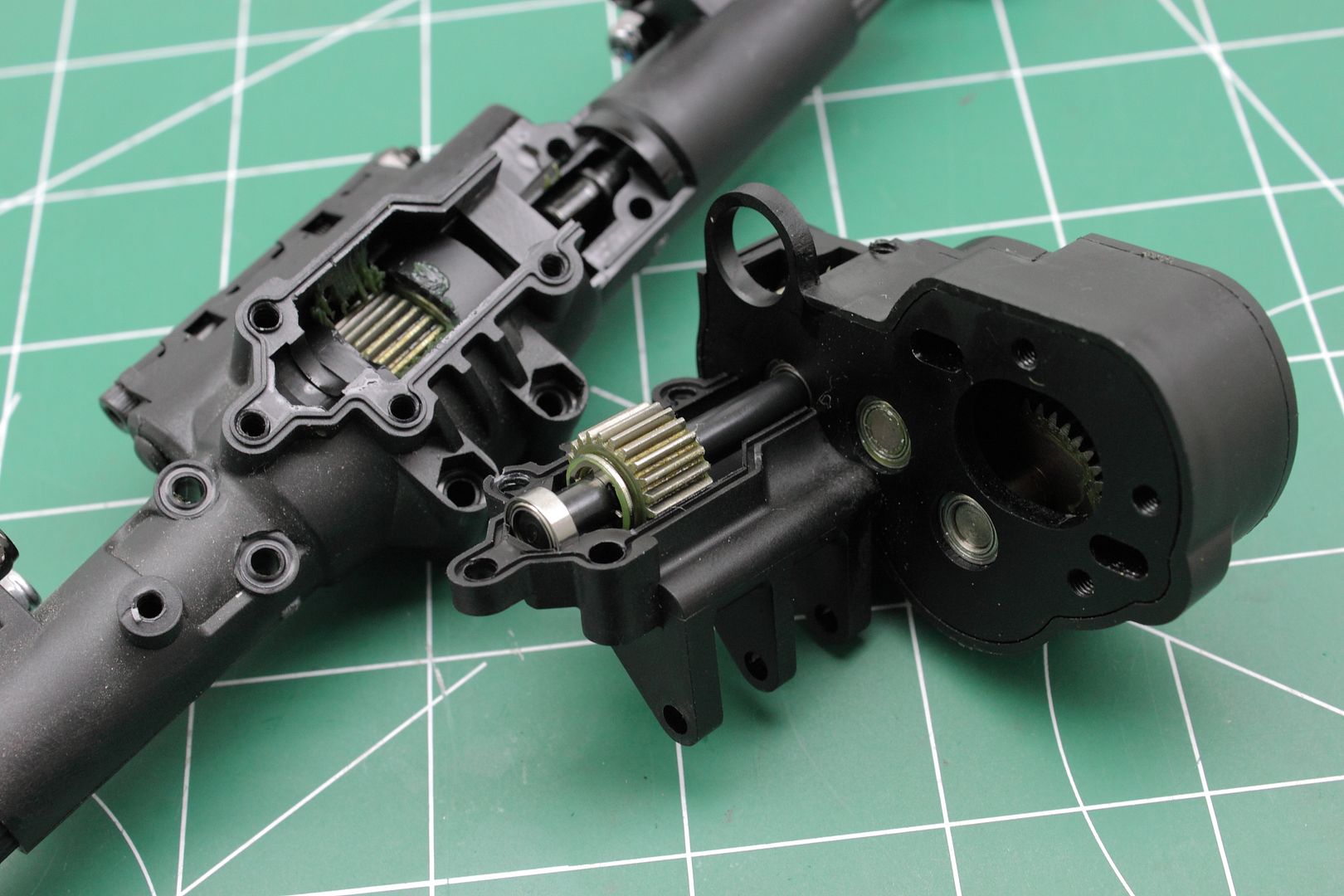 Justin's "BJV4" Axial XR10... RCCrawler